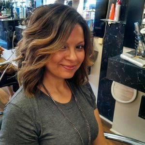 Meet your Posher, Gabriela